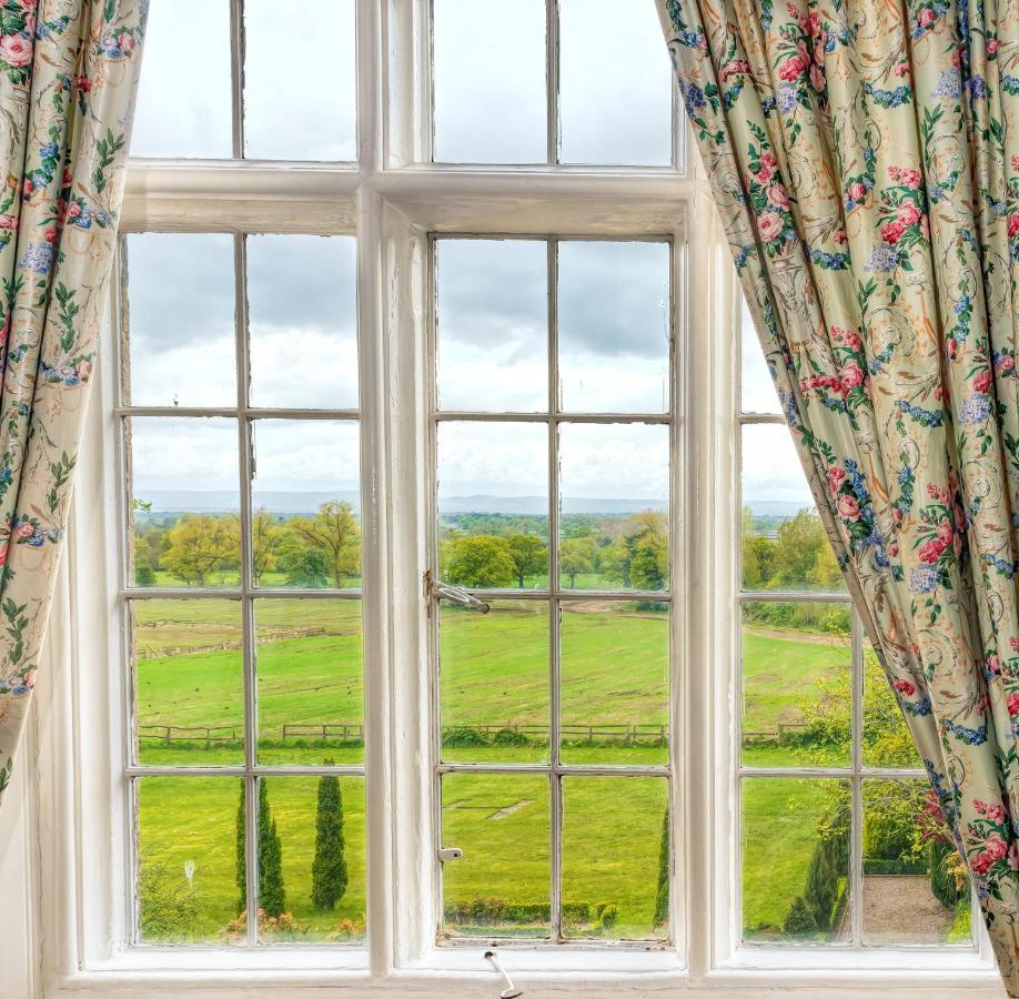 Willington Hall Hotel Tarporley Kültér fotó