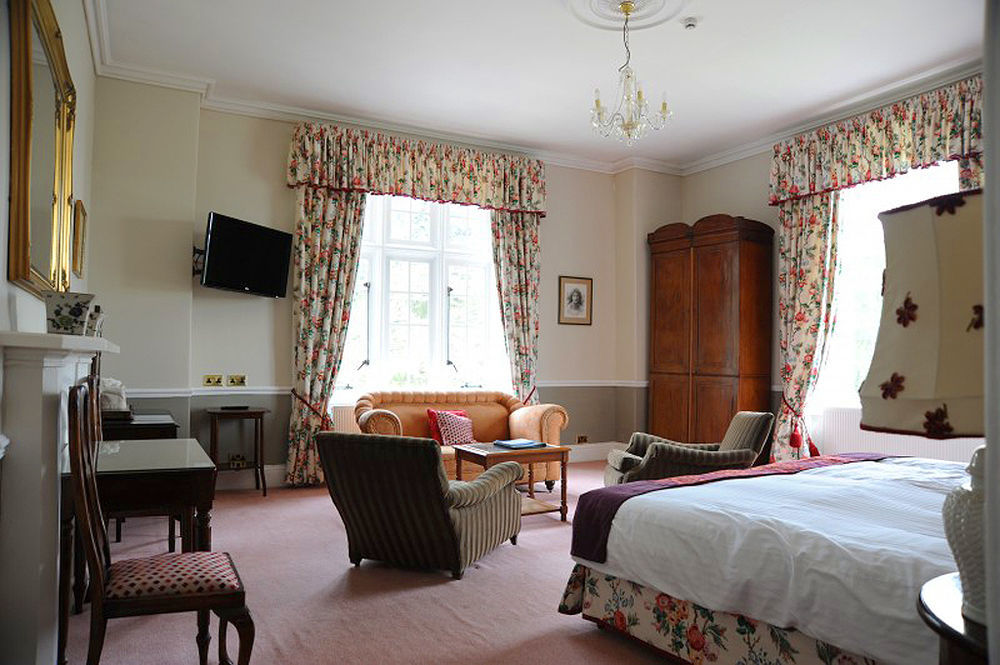 Willington Hall Hotel Tarporley Kültér fotó