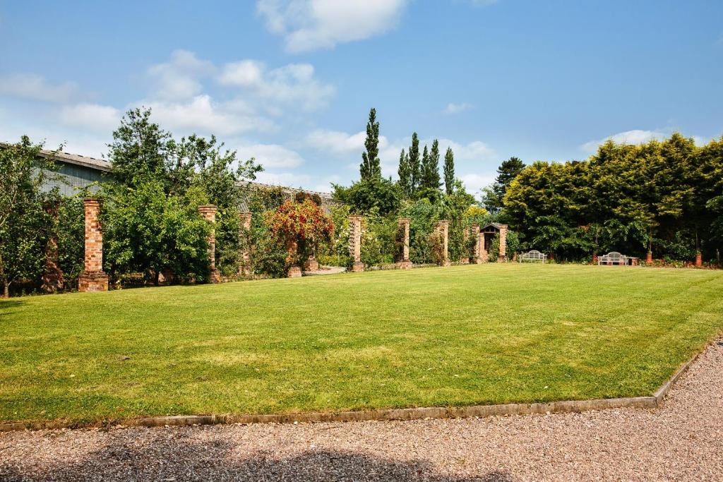 Willington Hall Hotel Tarporley Kültér fotó