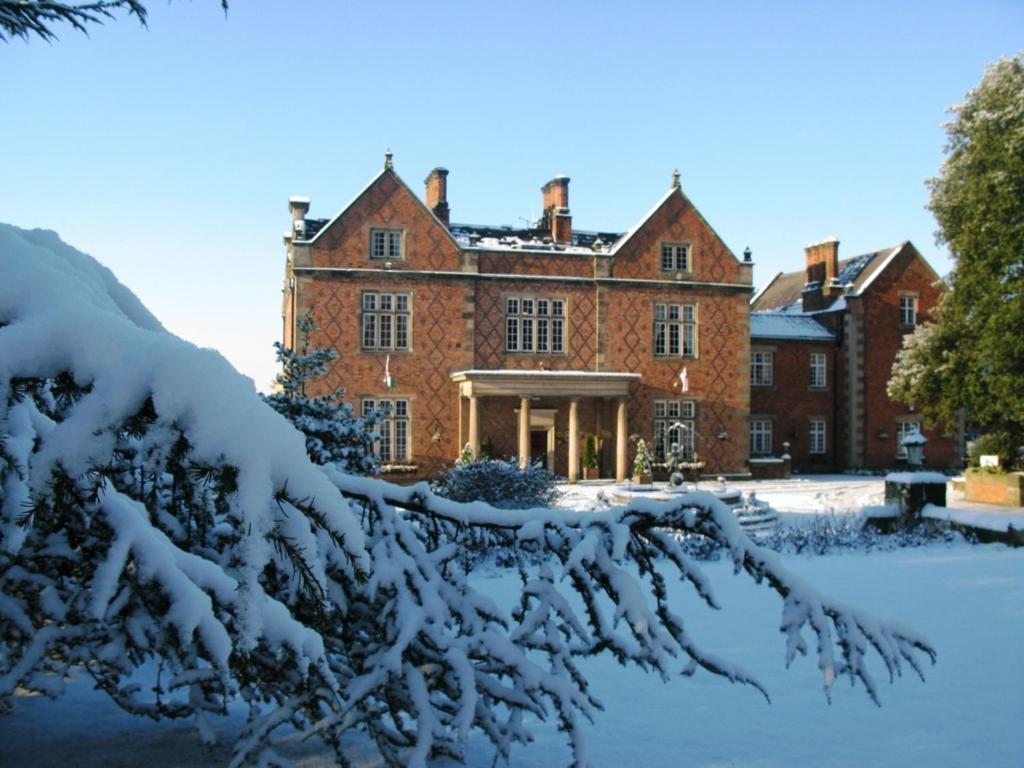 Willington Hall Hotel Tarporley Kültér fotó