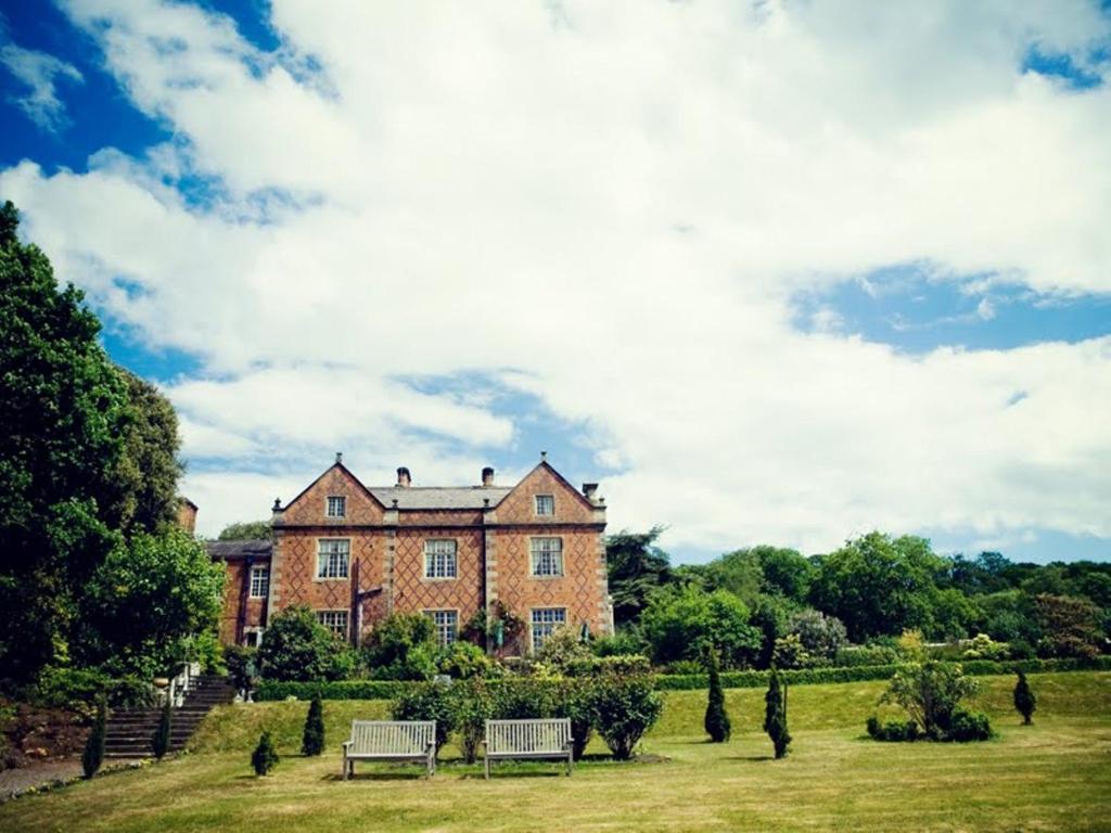 Willington Hall Hotel Tarporley Kültér fotó